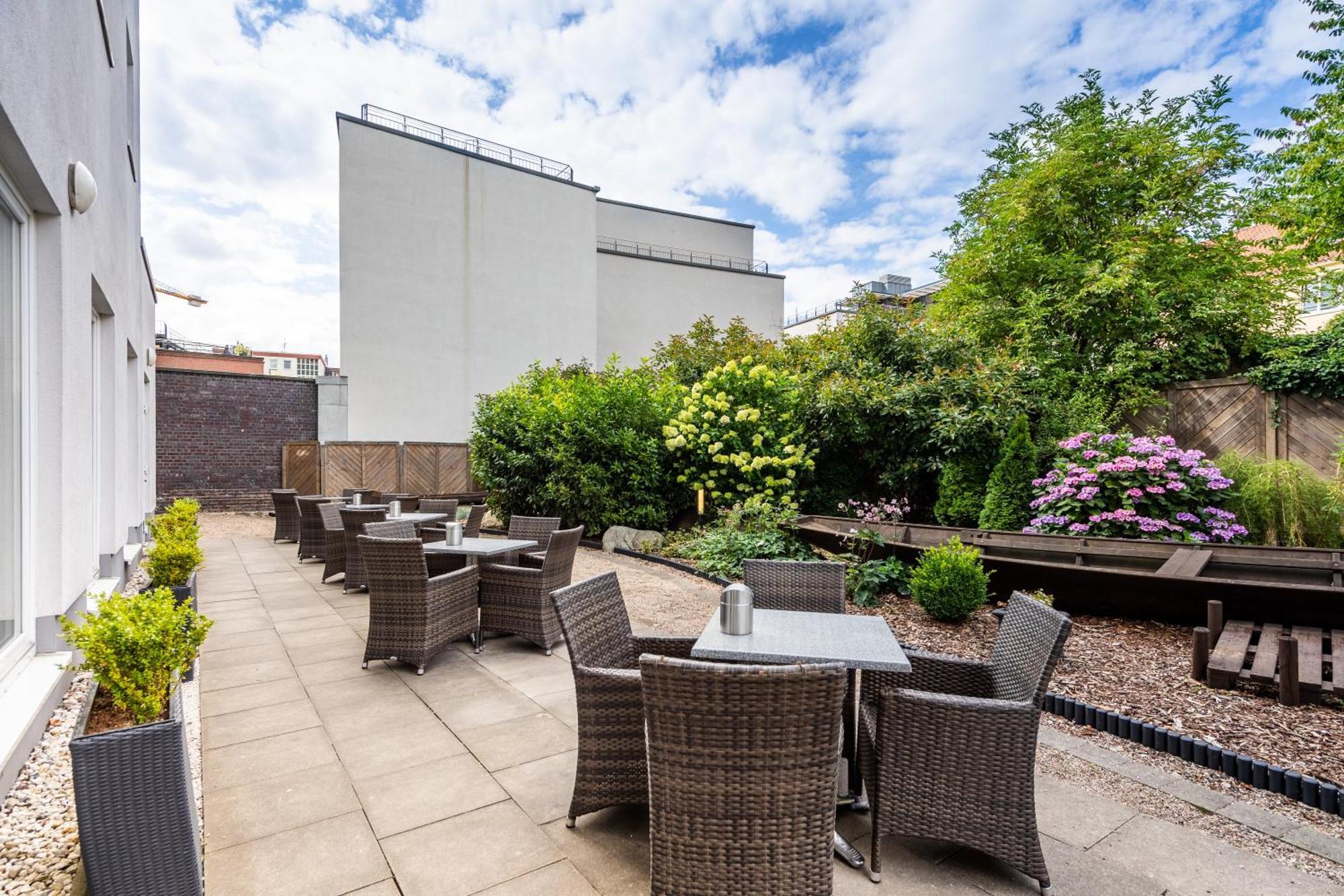 Premier Inn Hamburg City Millerntor المظهر الخارجي الصورة